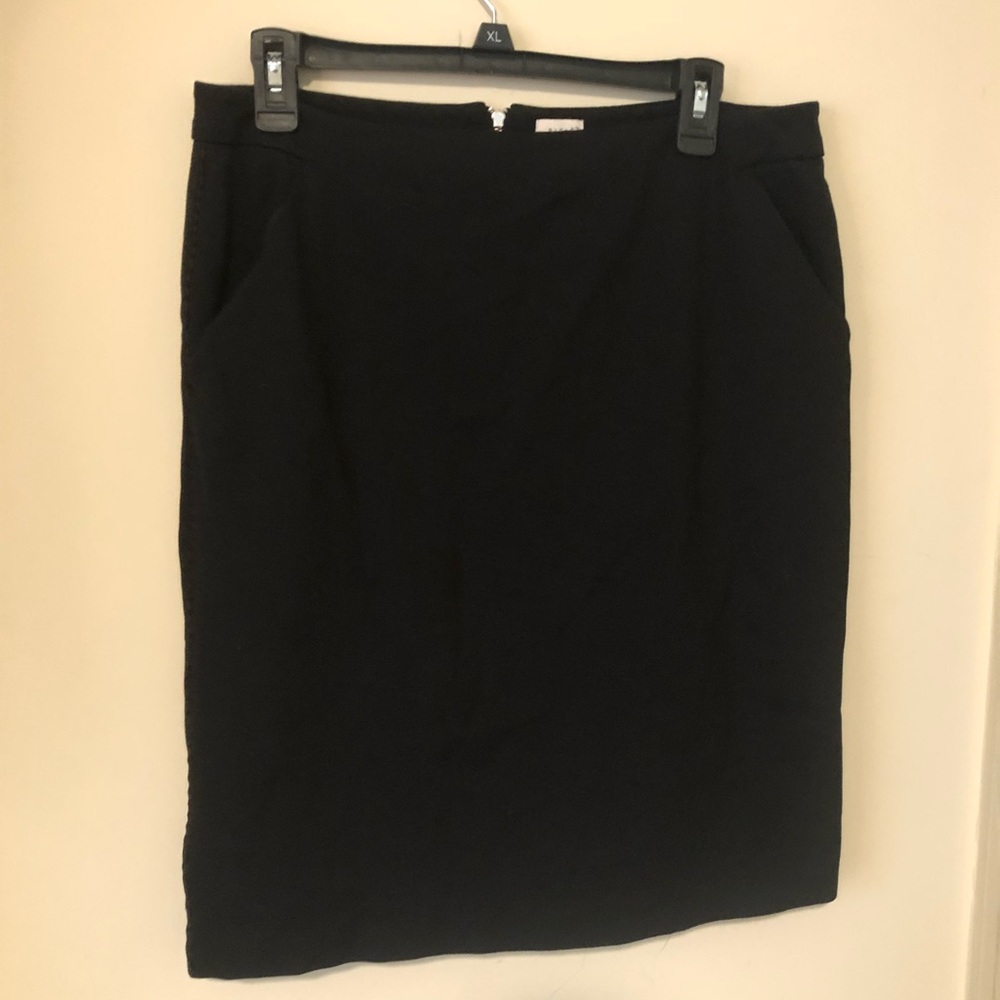 EUC Black Stretch Skirt Sz 14